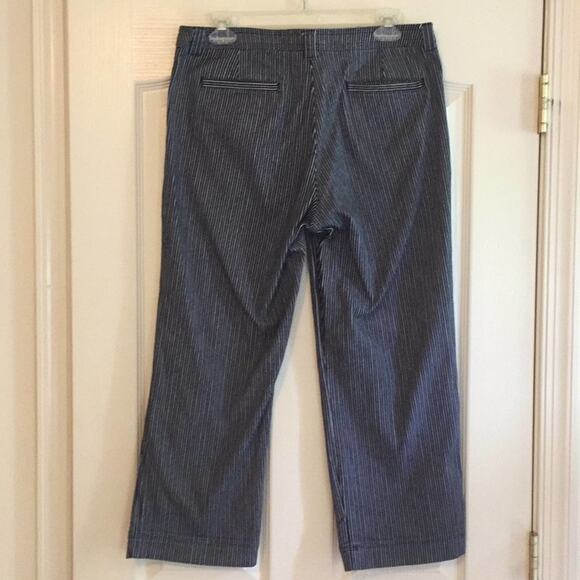 Jones of New York‎ Cropped Pants - Picture 2 of 8